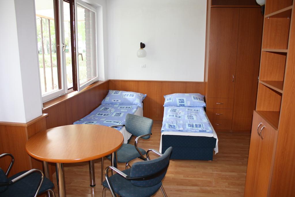 Hethland Zamardi Vsz Ueduelo Hotel Ruang foto